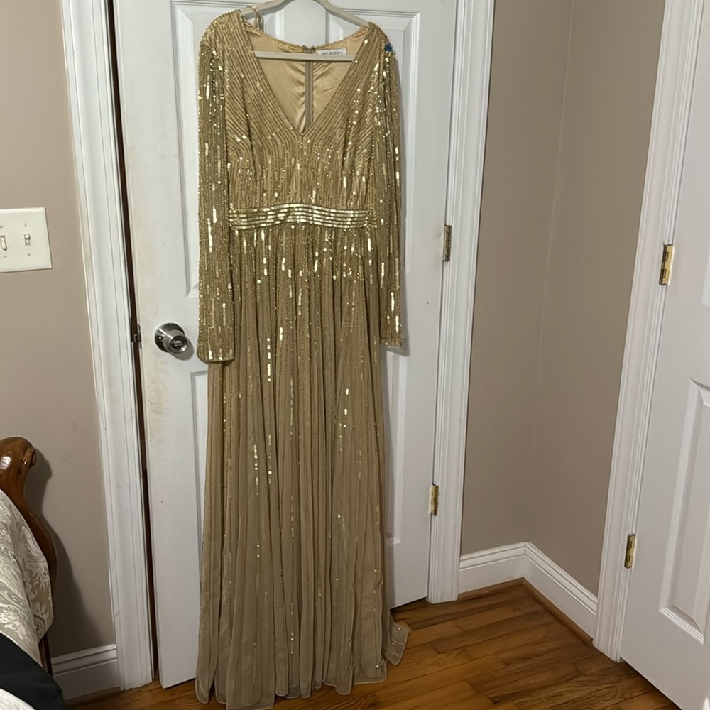 Beautiful, gold, full sequin, Mac Duvall evening gown. Size 14